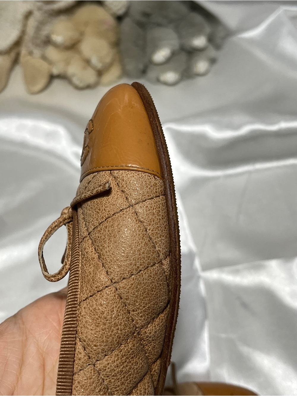 CHANEL Quilted Ballet Flats with Patent Camel Toe Cap - Picture 16 of 16